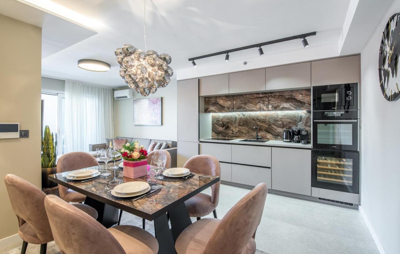 Val Di Sole 2 Apartment Пореч Екстериор снимка