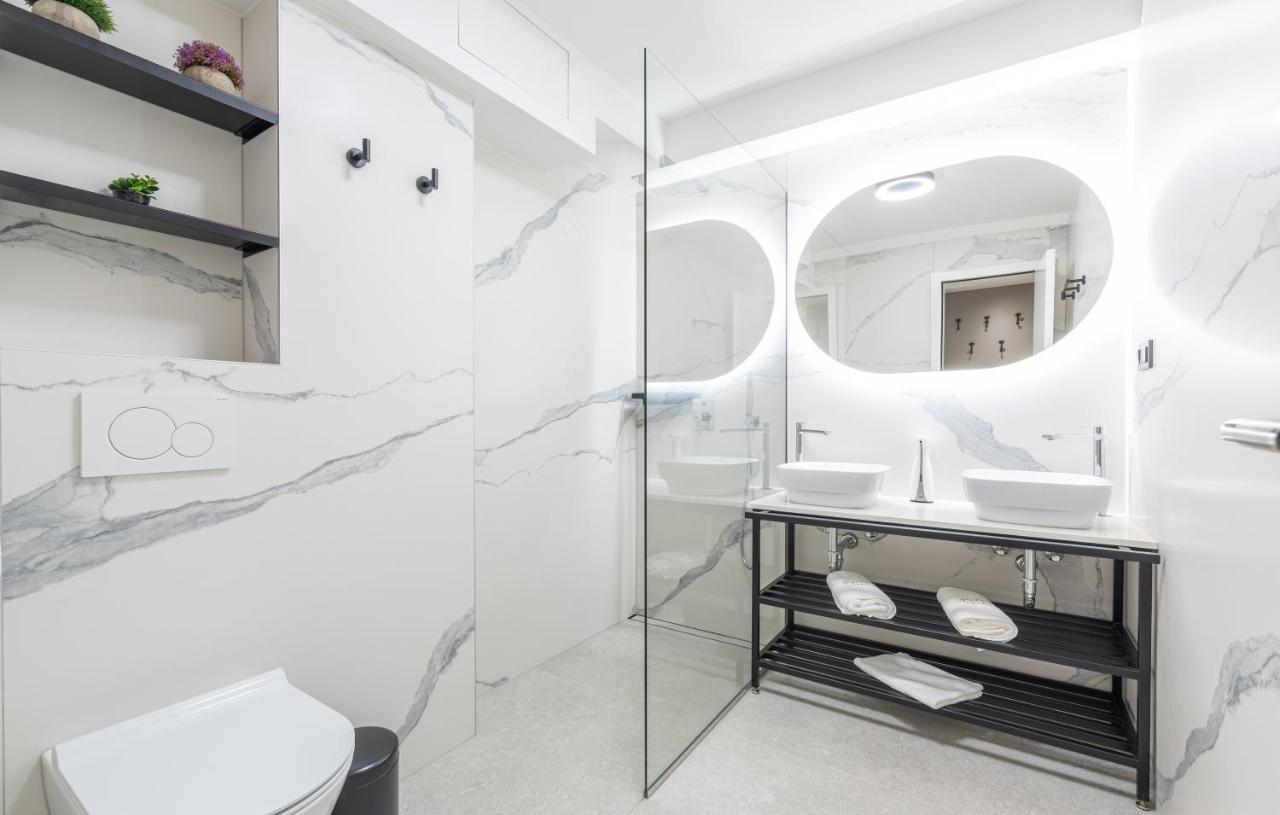 Val Di Sole 2 Apartment Пореч Екстериор снимка